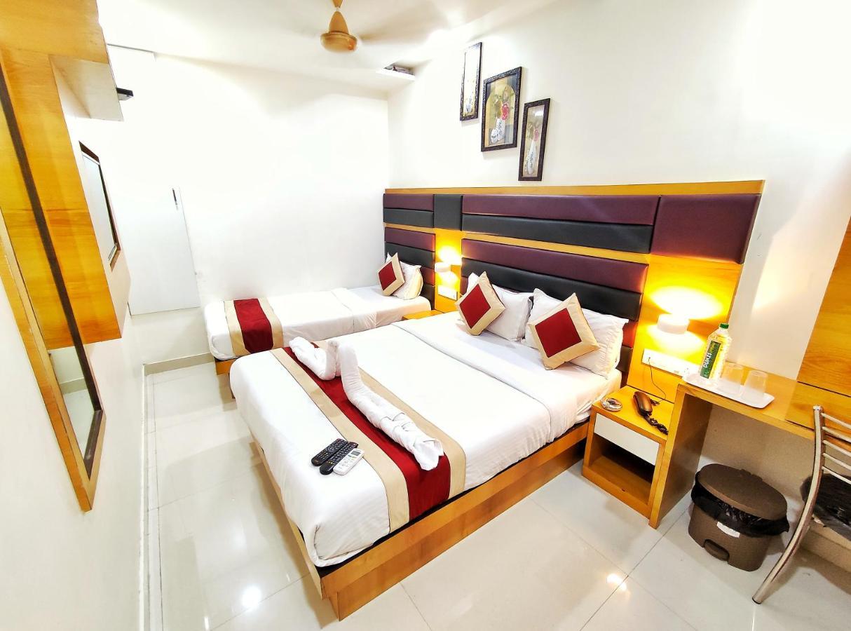 Gateway Suites Mumbai Exterior foto